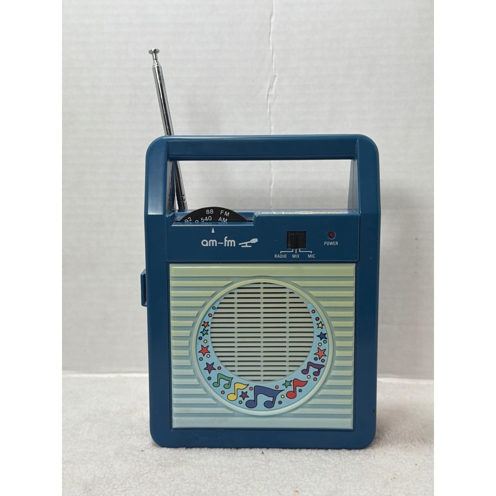 ERTL Portable AM/FM Radio Kids Blue Vintage 80s Sing-Along Music Toy 37119-3789
